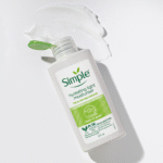 Simple Kind To Skin Hydrating Light Moisturiser 125 ml - Image 3